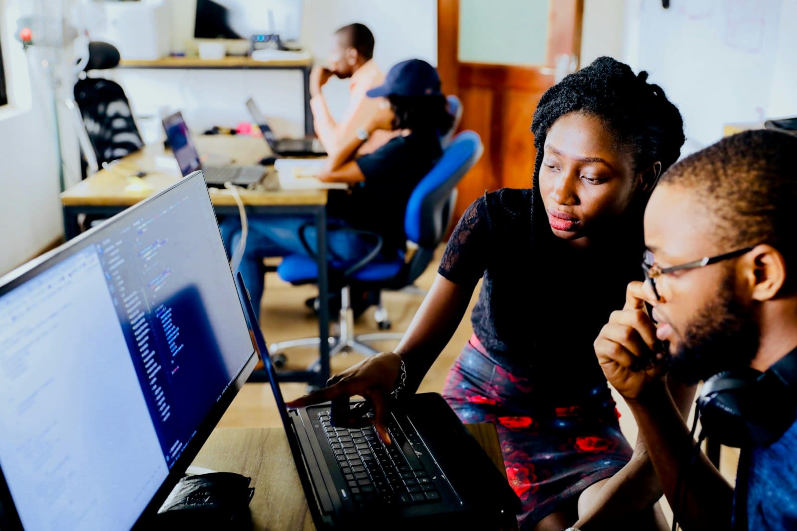 Verified local operators in Africa coordinating work for an owner living abroad